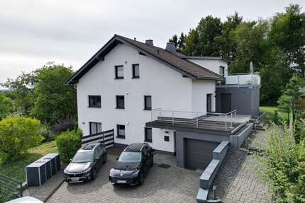 Haus zum Kaufen in Kall-Keldenich 754.000,00 € 277 m²