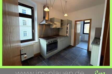 Einbauküche - Badewanne - Tageslichtbad - Stellplatz | 2-Zimmer-Wohnung Plauen Haselbrunn