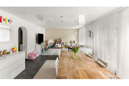 Geräumiges Einfamilienhaus mit Charme, hochwertiger Ausstattung & großem Garten - Ihr neues Zuhause - Tuttlingen