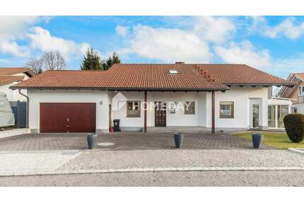 Einfamilienhaus mit Wintergarten, Balkon und vielseitigem Raumangebot auf großzügigem Grundstück - Bad Grönenbach