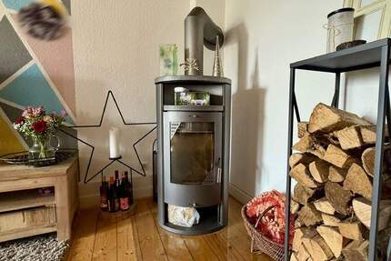 FröndenbergRuhr: Altbau-ETW mit Charme und großen Räumen - Einfach riesig! - Fröndenberg/Ruhr