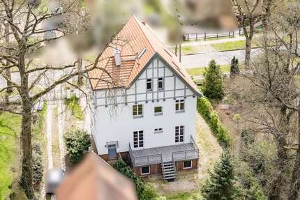 Haus zum Kaufen in Falkensee 850.000,00 € 172 m²