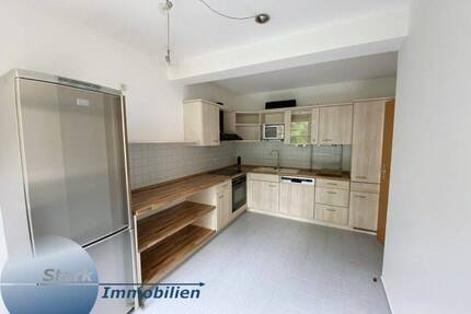 Stark! Schöne 2 Raum Wohnung mit Balkon und EBK in ruhiger Lage! - Plauen Stadtmitte