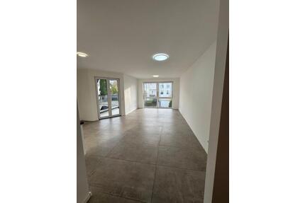 2 Zimmer ca. 80qm 1095€ Kalt Vallendar