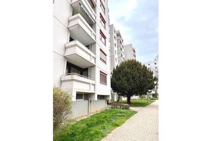 Wohnung zum Kaufen in Stuttgart 349.000,00 € 79 m²