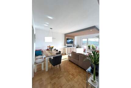 4 - Zimmer Wohnung mit Balkon in gefragter Lage - Backnang