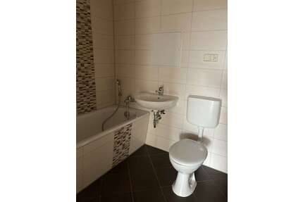 Wohnung zum Mieten in Gera 330,00 € 54.2 m²