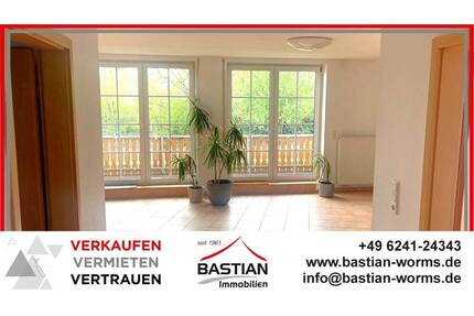 Immer obenauf! Dachgeschoss - 3 Zimmer - 1. OG - Balkon - renoviert - grüne Lage - Monsheim!
