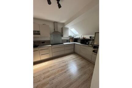 4-Zimmer-Wohnung in Kempten - 1.270,00&nbsp;EUR Kaltmiete, ca.&nbsp; 85,00&nbsp;m&sup2; in Kempten (Allgäu) (PLZ: 87439) Auf der Halde