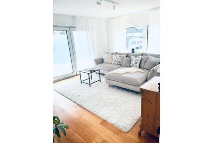Wunderschöne, helle 3-Zimmerwohnung mit Garten zu vermieten - Hohberg