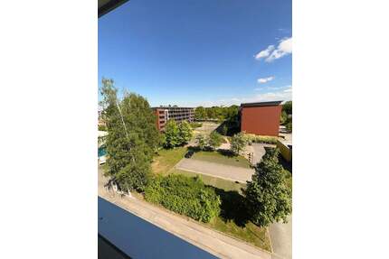 4-Zimmer-Familienwohnung mit Balkon - Chemnitz Kappel