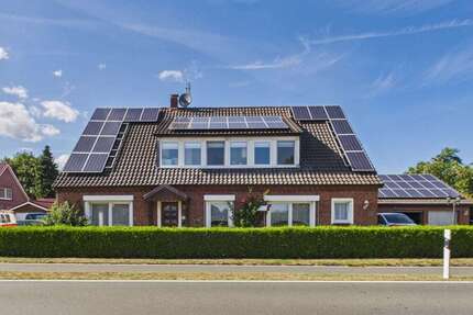 Haus zum Kaufen in Hatten 370.000,00 € 225 m²