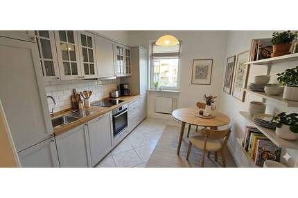 4 Zimmer in bester Lage von Rostock | Uninähe - Sanierte 89 m² Altbaucharme mit Balkon & Dielen