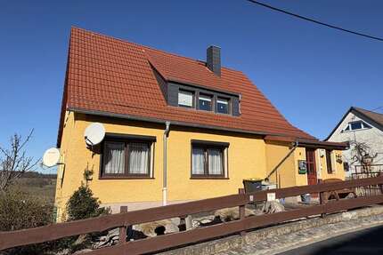 Haus zum Kaufen in Freital 315.000,00 € 140 m²