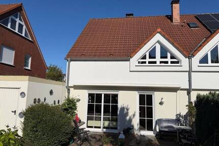 Begehrte Lage in der Schwerter HeideDHH mit großer Garage