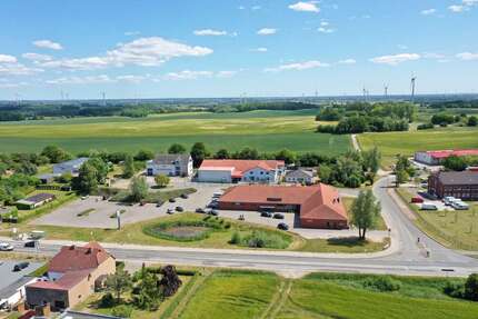 Einzelhandel in Satow 7.315,00 € 770 m²