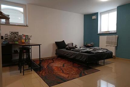 Wohnung 1 Zimmer, Küche, Bad - 250,00&nbsp;EUR Kaltmiete, ca.&nbsp; 20,00&nbsp;m&sup2; in Geisa (PLZ: 36419)