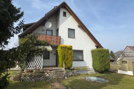 Ländliche Idylle: Wohnhaus mit großem Grundstück - Westerheim