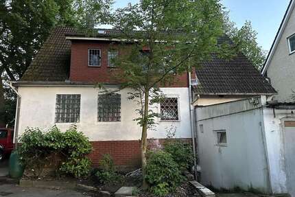 Haus zum Kaufen in Hamburg 700.000,00 € 255 m²