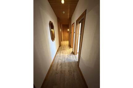 Charmante, 3-Zimmer-Wohnung mit Balkon in ruhiger Lage - Duisburg Mittelmeiderich
