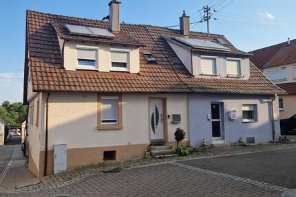 Modernisierte Doppelhaushälfte mit Charme – PROVISIONSFREI Nr.1 - Brackenheim