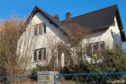 Charmantes Einfamilienhaus - 197.000,00&nbsp;EUR Kaufpreis, ca.&nbsp; 120,00&nbsp;m&sup2; in Mengerskirchen (PLZ: 35794)
