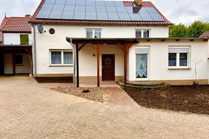 Gepflegtes Einfamilienhaus - 185.000,00&nbsp;EUR Kaufpreis, ca.&nbsp; 100,00&nbsp;m&sup2; in Bismark (Altmark) (PLZ: 39629)