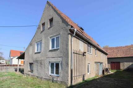 Haus zum Kaufen in Priestewitz 55.000,00 € 165.17 m²
