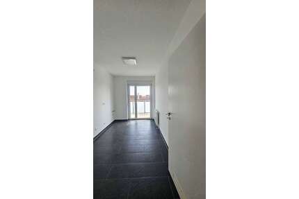 Wohnung zum Mieten in Ludwigshafen am Rhein 900,00 € 80 m²