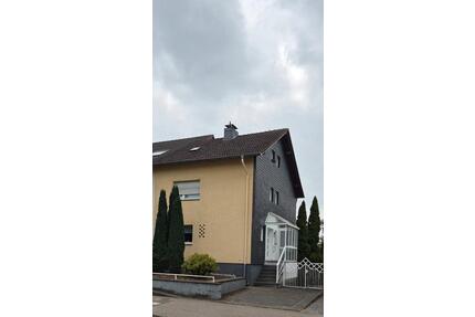 Reihenendhaus in Langenfelde-Reusrath zu verkaufen - Langenfeld (Rheinland)