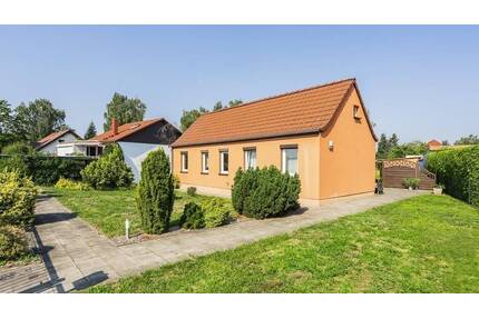 Haus mit Geschichte, Grundstück mit Zukunft - hier beginnt Ihr Projekt! - Brandenburg Neustadt