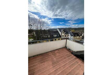 Stilvolle 4-Zimmer-Wohnung über zwei Etagen - Koblenz Lay