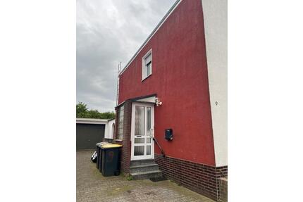 Haus in ruhiger Lage zur miete Öl Heizung Garten und Wintergarten - Übach-Palenberg