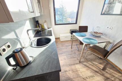 2,5 Zimmer mit Vollmöblierung und löffelfertig mit neuer EBK - Düsseldorf Stadtbezirk 5