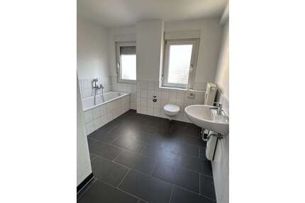 Wohnung zum Mieten in Essen 990,00 € 117.77 m²