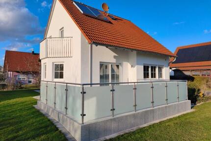 Preiswertes 5-Raum-Haus in Oberdachstetten 110 m² Wfl., 784 m²