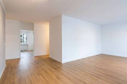 Schicke 4-Zimmer-Wohnung mit Blick bis nach Frankfurt - Bad Soden Neuenhain