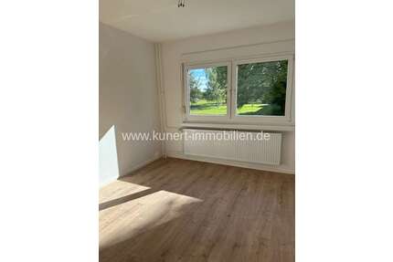 Wohnung zum Mieten in Halle (Saale) 399,00 € 58 m²