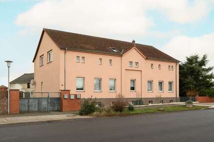 Haus zum Kaufen in Roskow 535.000,00 € 277 m²