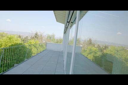 Grüne Oase am De-La-Roche-Park Mainz. Das smarte Wohnloft mit 100-plus m² freut sich auf Sie!