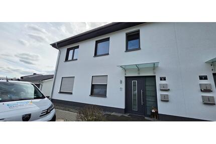 Exklusive Betriebswohnung & Bürokapazität am Nürburgring - Ettringen