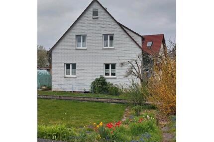 Großzügiges Wohnhaus in Satteldorf - Ruhige Ortsrandlage