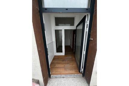 Frisch saniert: Moderne 2,5-Zimmer-Wohnung mit separatem Eingang - Witten Annen