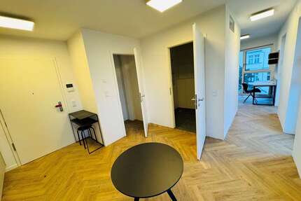 Wohnung zum Mieten in Berlin 675,62 € 30.71 m²