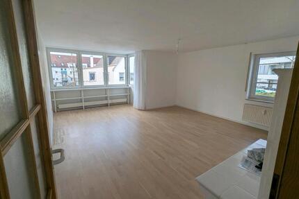 Helle 3,5 Zimmer Wohnung in 88471 Laupheim Mitte zu vermieten