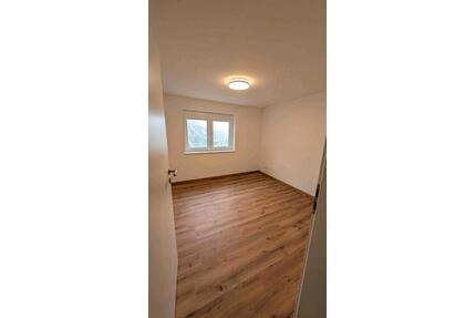 Wohnung mit 60qm Terrasse + Garten - Stadtallendorf