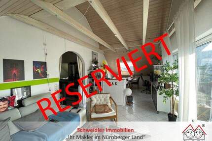 Beste Lage am Laufer Kunigundenberg: Vermietete 2-Zimmer-Wohnung mit Sonnenbalkon und Kfz-Stellplatz