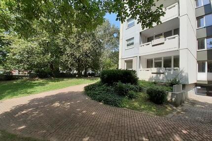 Gemütliche und helle Wohnung mit Balkon und separater Küche. Nur mit WBS für 3 Personen! - Haan