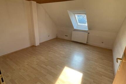 4 Zi Wohnung in Ehmen - 990,00&nbsp;EUR Kaltmiete, ca.&nbsp; 80,00&nbsp;m&sup2; in Wolfsburg (PLZ: 38442) Ehmen