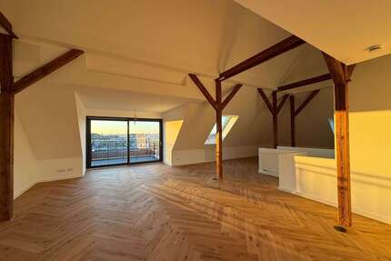 Wohnung zum Mieten in Lüneburg 2.215,00 € 134.2 m²